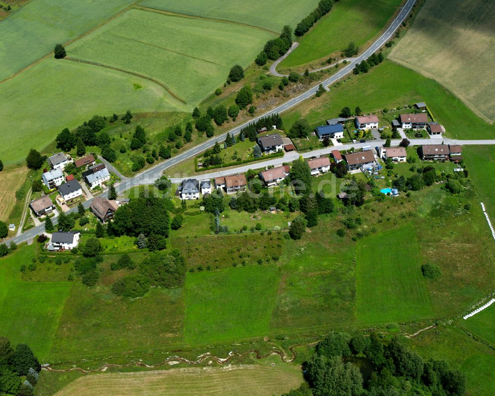 Luftbild Geroldsgrün - Dorfkern am Rande des Kraftwerkes in Geroldsgrün im Bundesland Bayern, Deutschland