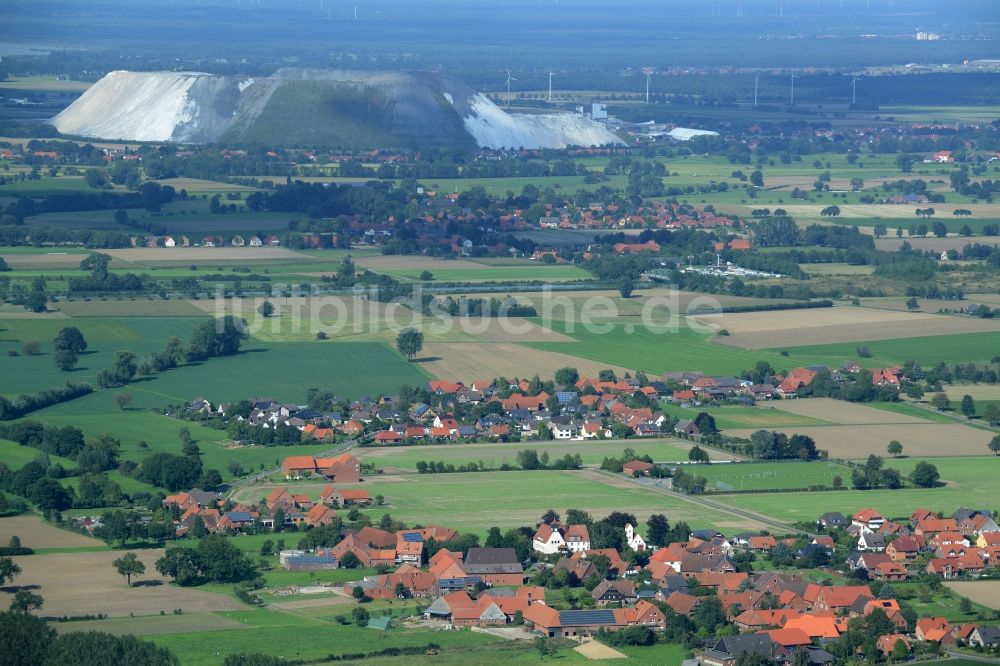 Luftaufnahme Rehren Nordbruch - Dorfkern von Rehren und Nordbruch sowie das Kaliwerk Sigmundshall im Bundesland Niedersachsen