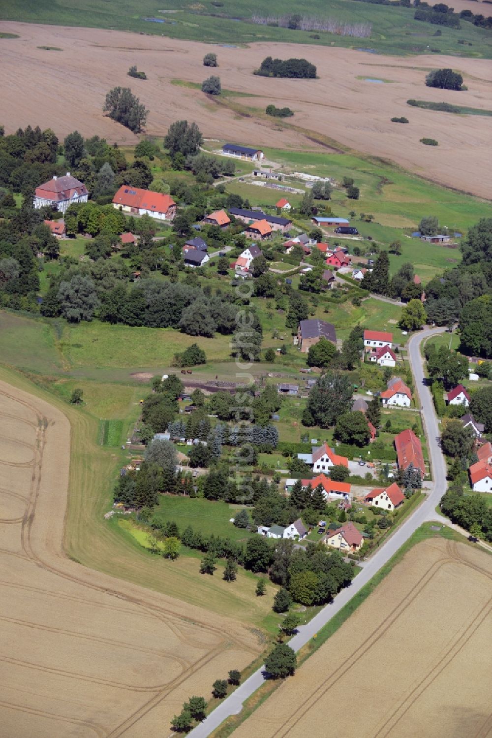 Rumpshagen, Ankershagen von oben - Dorfkern in Rumpshagen, Ankershagen im Bundesland Mecklenburg-Vorpommern