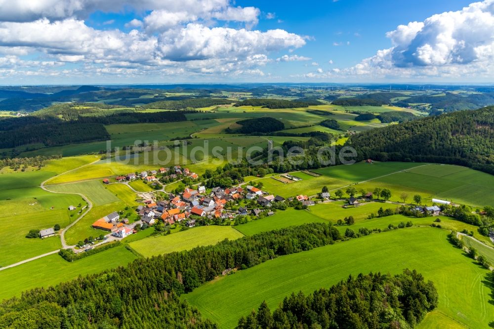 Schweinsbühl von oben - Dorfkern in Schweinsbühl im Bundesland Hessen, Deutschland