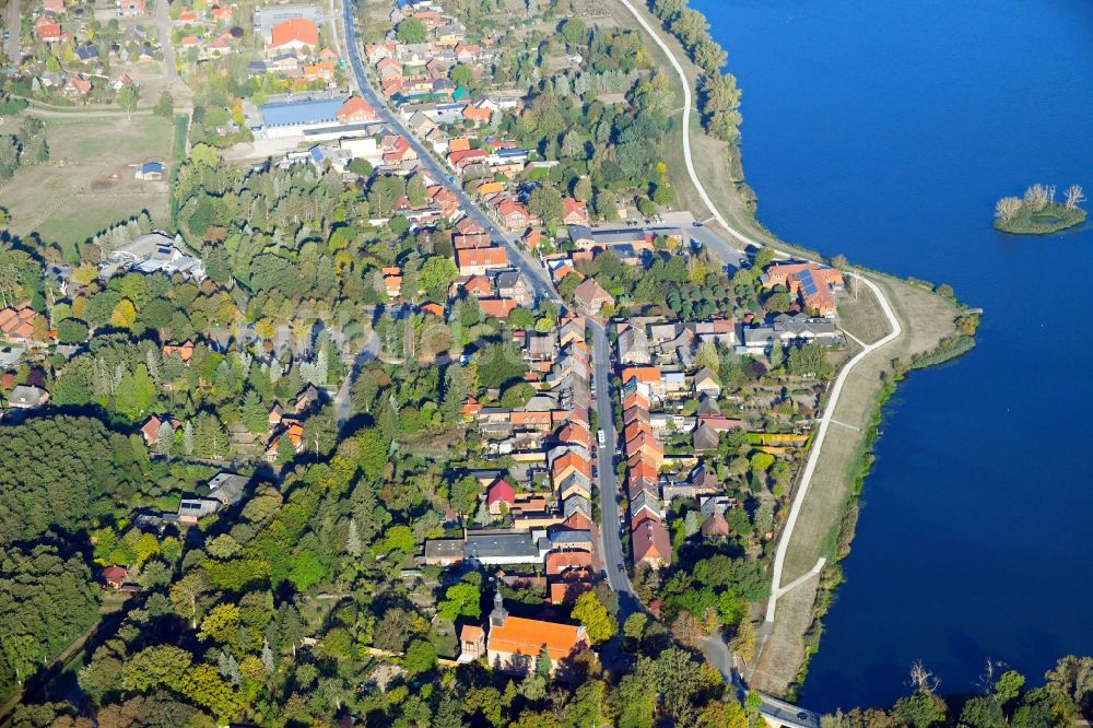 Luftbild Gartow - Dorfkern an den See- Uferbereichen Gartower See in Gartow im Bundesland Niedersachsen, Deutschland