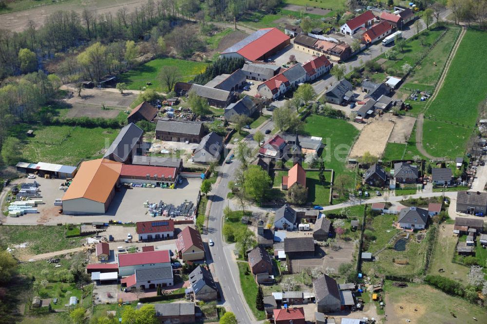 Altlandsberg OT Seeberg aus der Vogelperspektive: Dorfkern von Seeberg