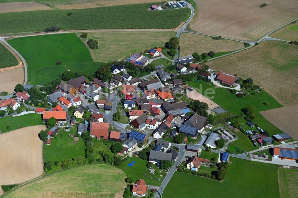 Seubersdorf von oben - Dorfkern in Seubersdorf im Bundesland Bayern, Deutschland