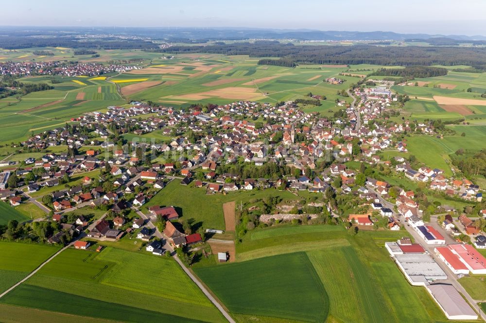 Winzeln aus der Vogelperspektive: Dorfkern in Winzeln im Bundesland Baden-Württemberg, Deutschland