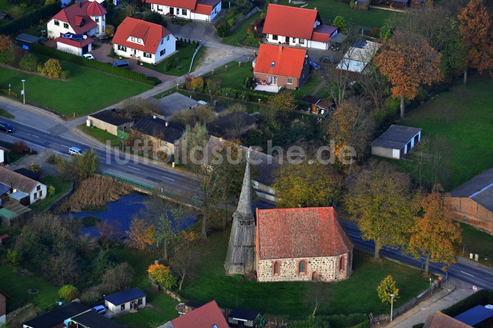 Luftbild Burg Stargard - Dorfkirche in Burg Stargard im Bundesland Mecklenburg-Vorpommern