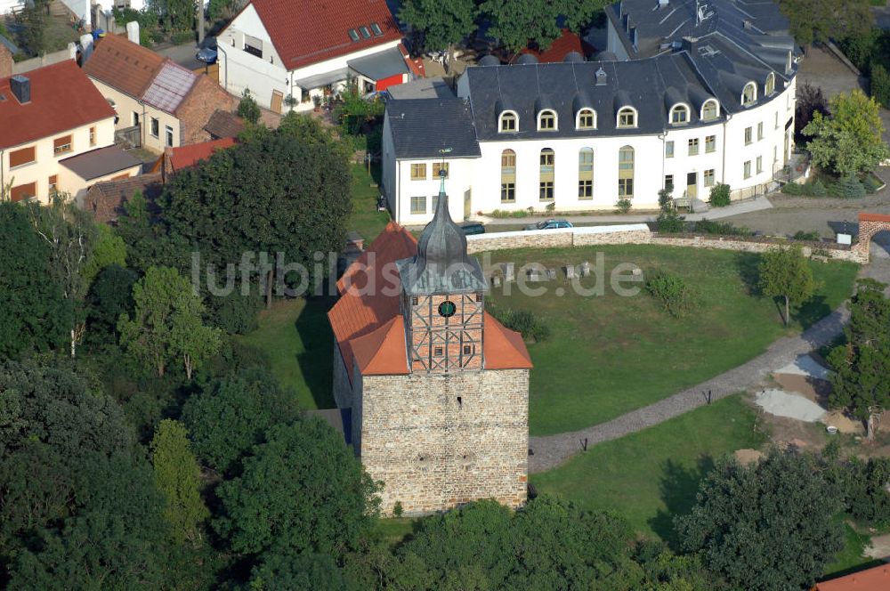 Pretzien von oben - Dorfkirche St. Thomas in Pretzien