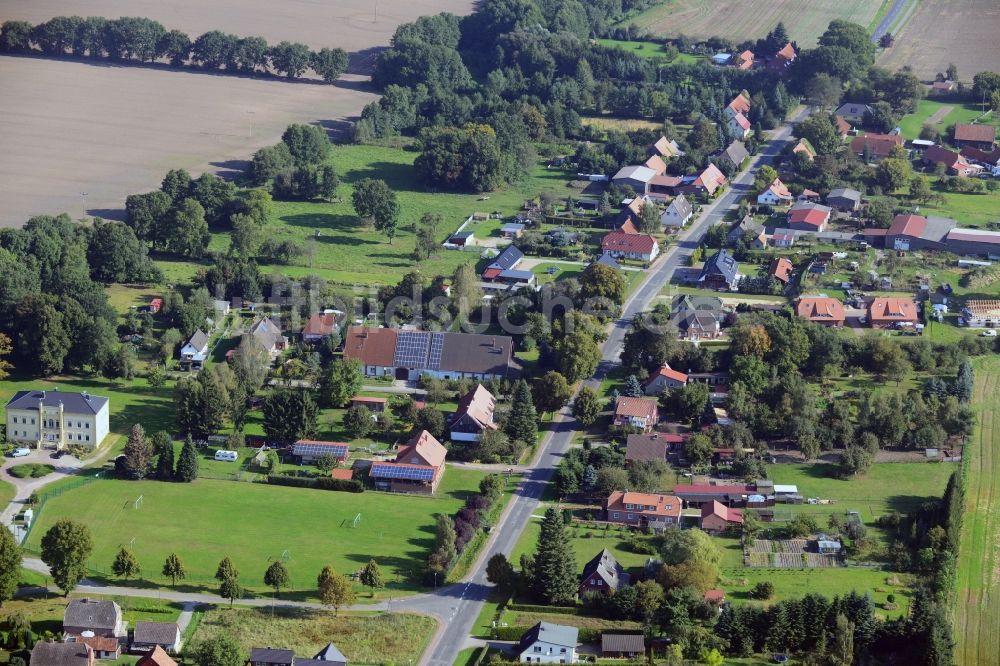 Luftaufnahme Brahlstorf - Dorfzentrum in Brahlstorf im Bundesland Mecklenburg-Vorpommern