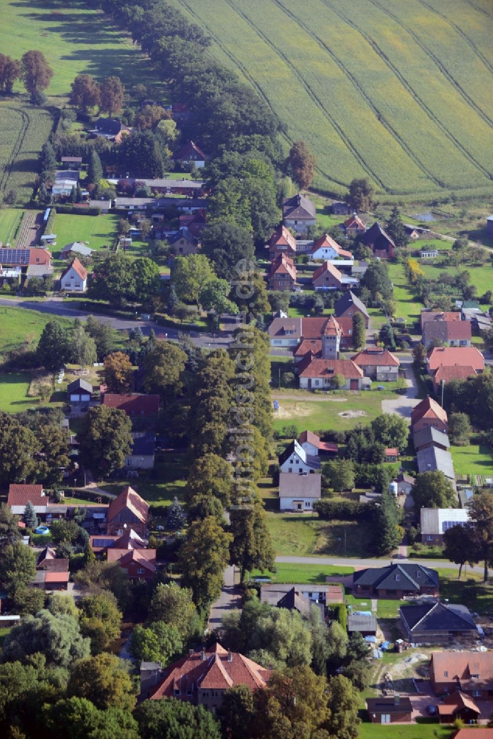 Luftaufnahme Brahlstorf - Dorfzentrum in Brahlstorf im Bundesland Mecklenburg-Vorpommern