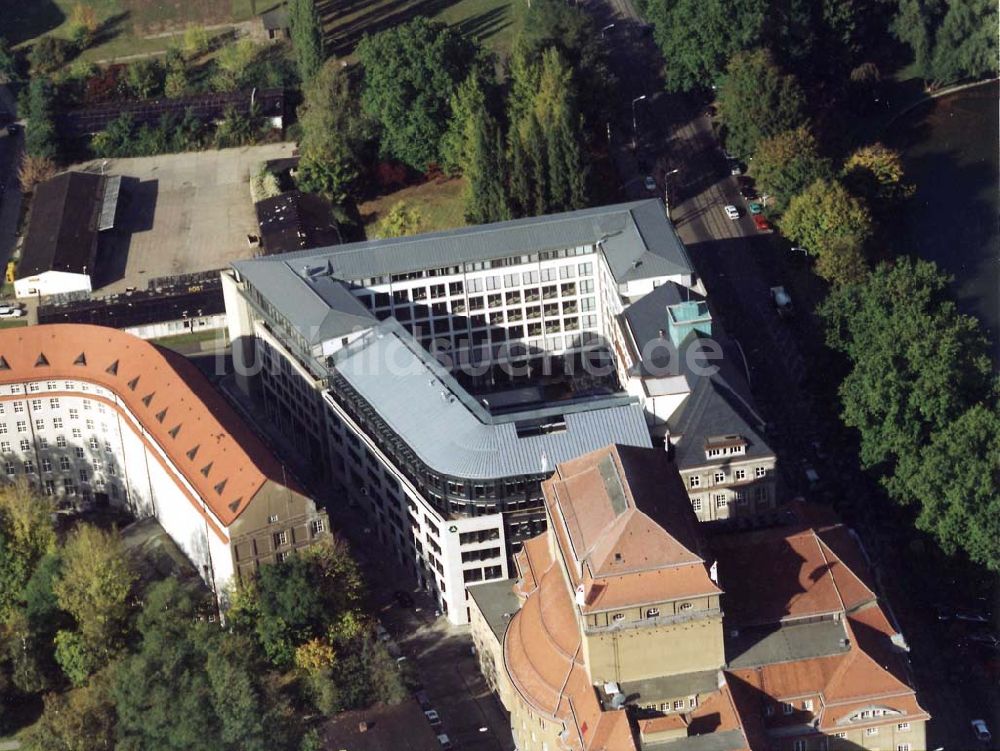 Dresden von oben - Dresdner Bank - Neubau am Zwinger in der Dresdner Altstadt