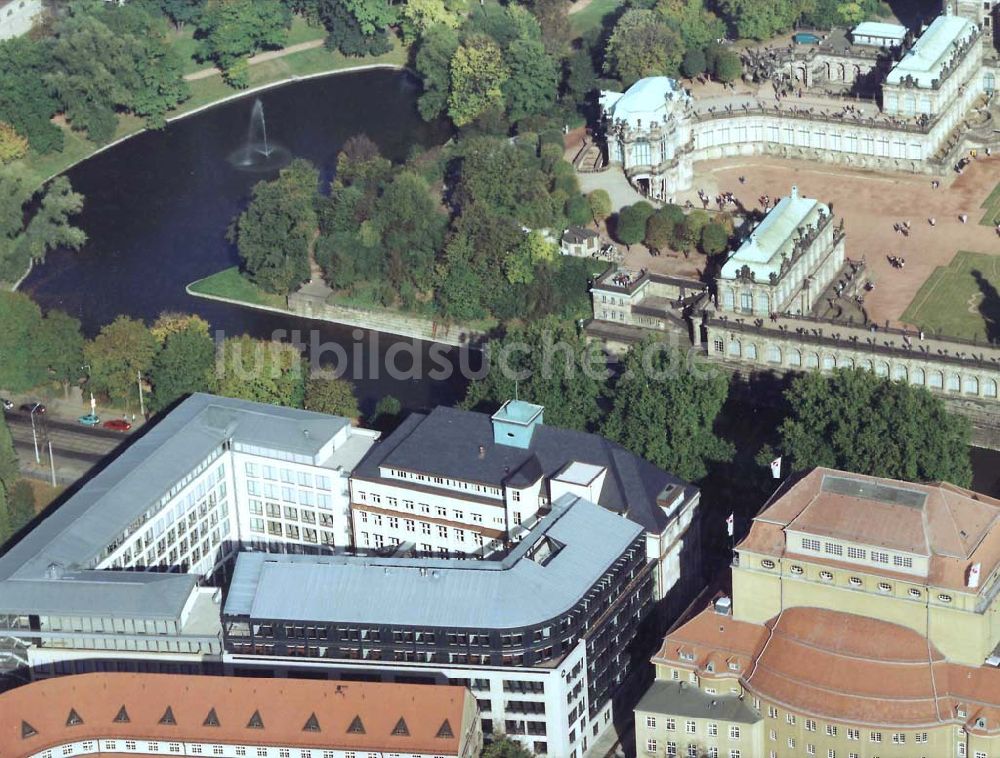 Dresden aus der Vogelperspektive: Dresdner Bank - Neubau am Zwinger in der Dresdner Altstadt