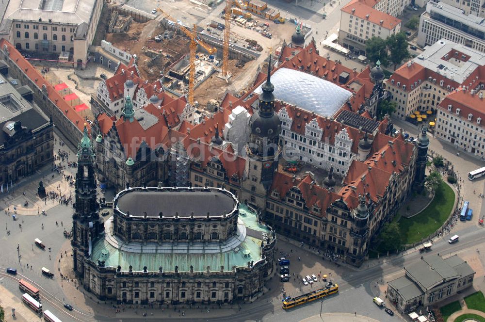 Dresden aus der Vogelperspektive: Dresdner Schloss / Residenzschloss in Dresden