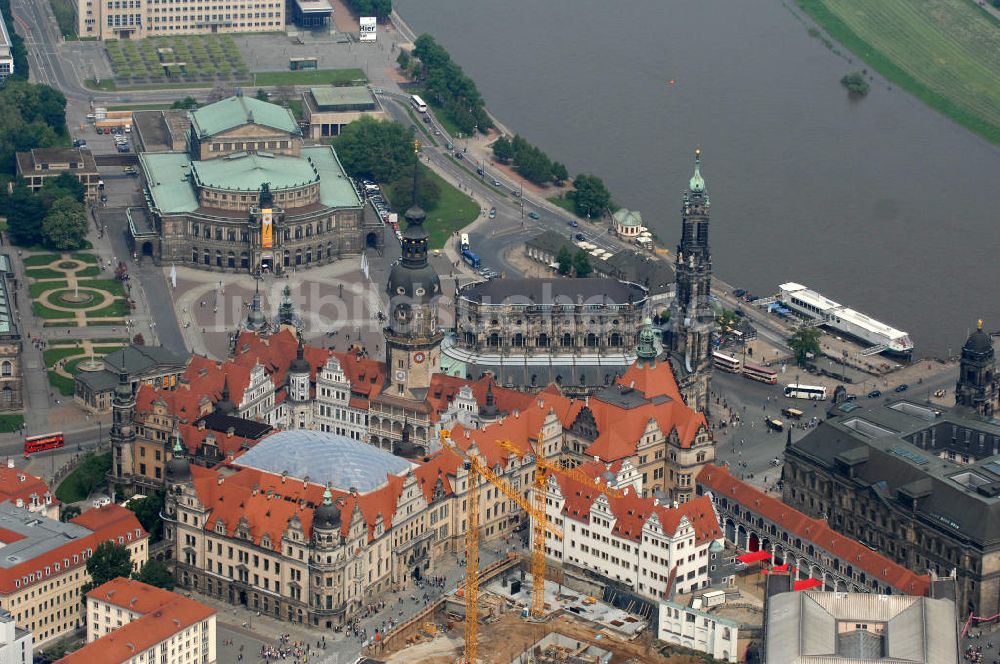 Dresden aus der Vogelperspektive: Dresdner Schloss / Residenzschloss in Dresden