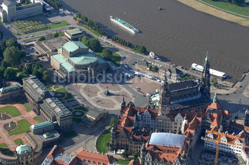 Dresden aus der Vogelperspektive: Dresdner Schloss / Residenzschloss in Dresden