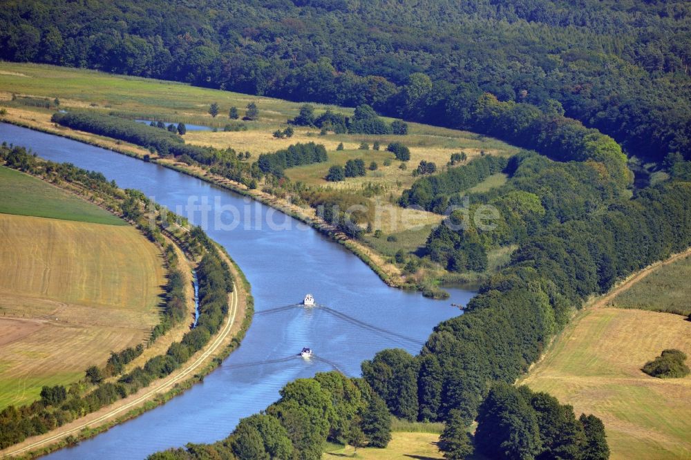 Parchau von oben - Durchstich Parchau im Elbe-Havel-Kanal im Bundesland Sachsen-Anhalt