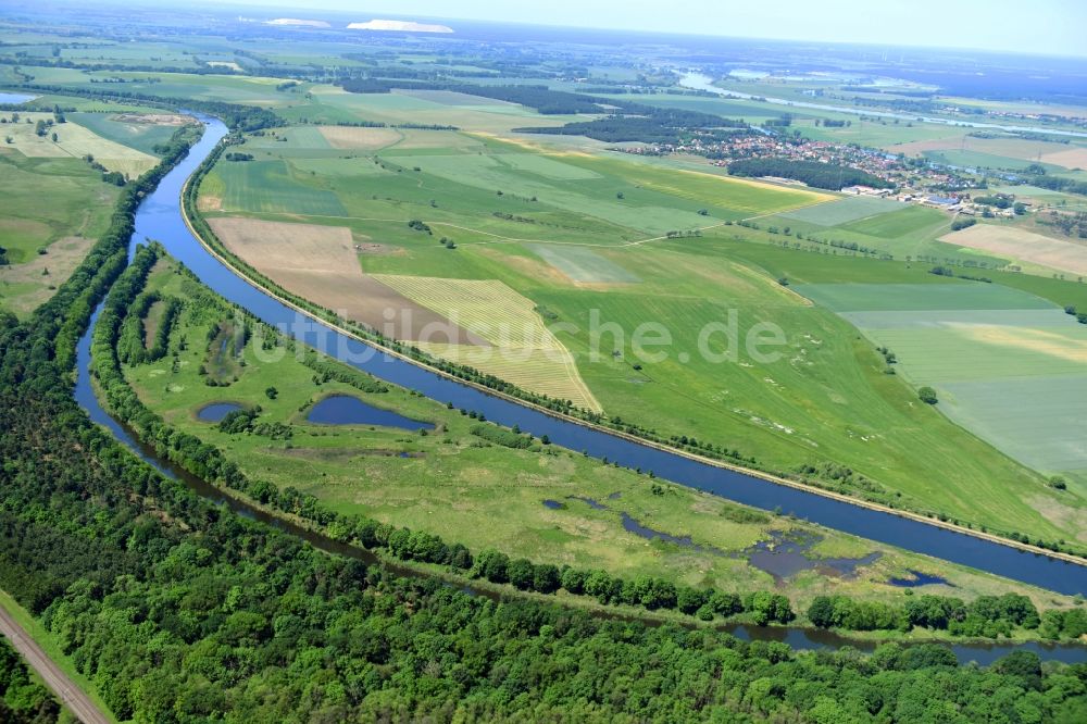 Luftaufnahme Parchau - Durchstich Parchau im Elbe-Havel-Kanal im Bundesland Sachsen-Anhalt