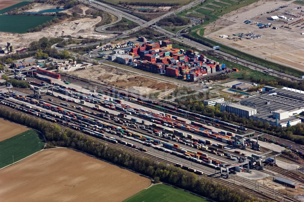 Luftaufnahme München - DUSS Containerbahnhof München Riem im Bundesland Bayern