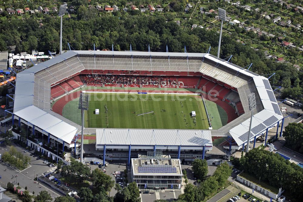 Nürnberg aus der Vogelperspektive: easyCredit-Stadion Nürnberg