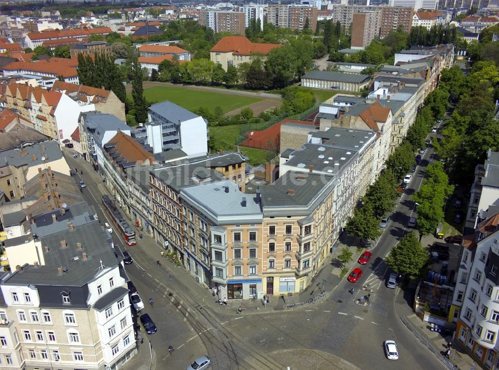 Halle (Saale) von oben - Ecke Steinweg / Willy-Brandt-Straße in Halle ( Saale ) im Bundesland Sachsen-Anhalt