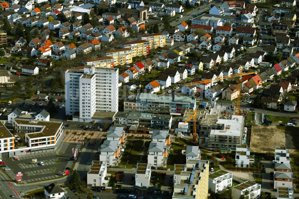 Luftaufnahme Heusenstamm - Eckhaus- Baustelle zum Neubau eines Wohn- und Geschäftshauses an der Leibnitzstraße in Heusenstamm im Bundesland Hessen, Deutschland