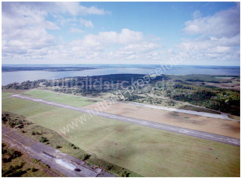 Ribnitz-Damgarten / Mecklenburg Vorpommern von oben - ehem. Flugplatz Ribnitz-Damgarten / Mecklenburg Vorpommern / 27.09.02