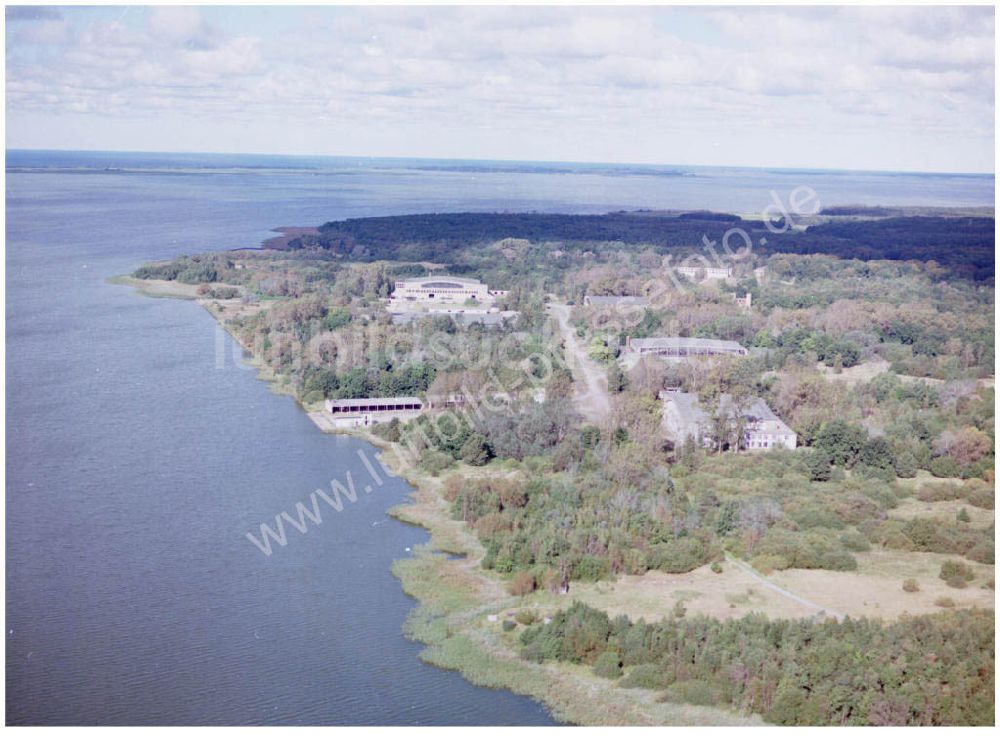 Ribnitz-Damgarten / Mecklenburg Vorpommern aus der Vogelperspektive: ehem. Flugplatz Ribnitz-Damgarten / Mecklenburg Vorpommern / 27.09.02