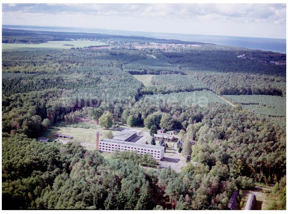 Luftaufnahme Graal-Müritz / Mecklenburg Vorpommern - ehem. NVA - Kaserne in Graal - Müritz / Mecklenburg Vorpommern / 27.09.02