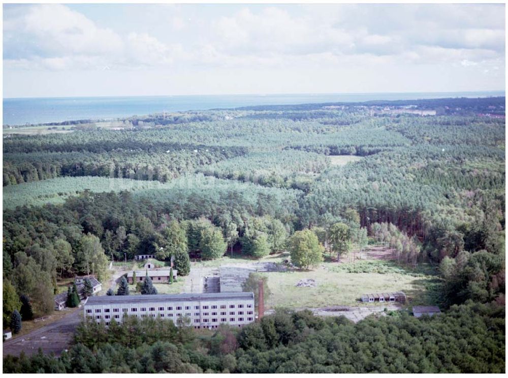 Luftaufnahme Graal-Müritz / Mecklenburg Vorpommern - ehem. NVA - Kaserne in Graal - Müritz / Mecklenburg Vorpommern / 27.09.02