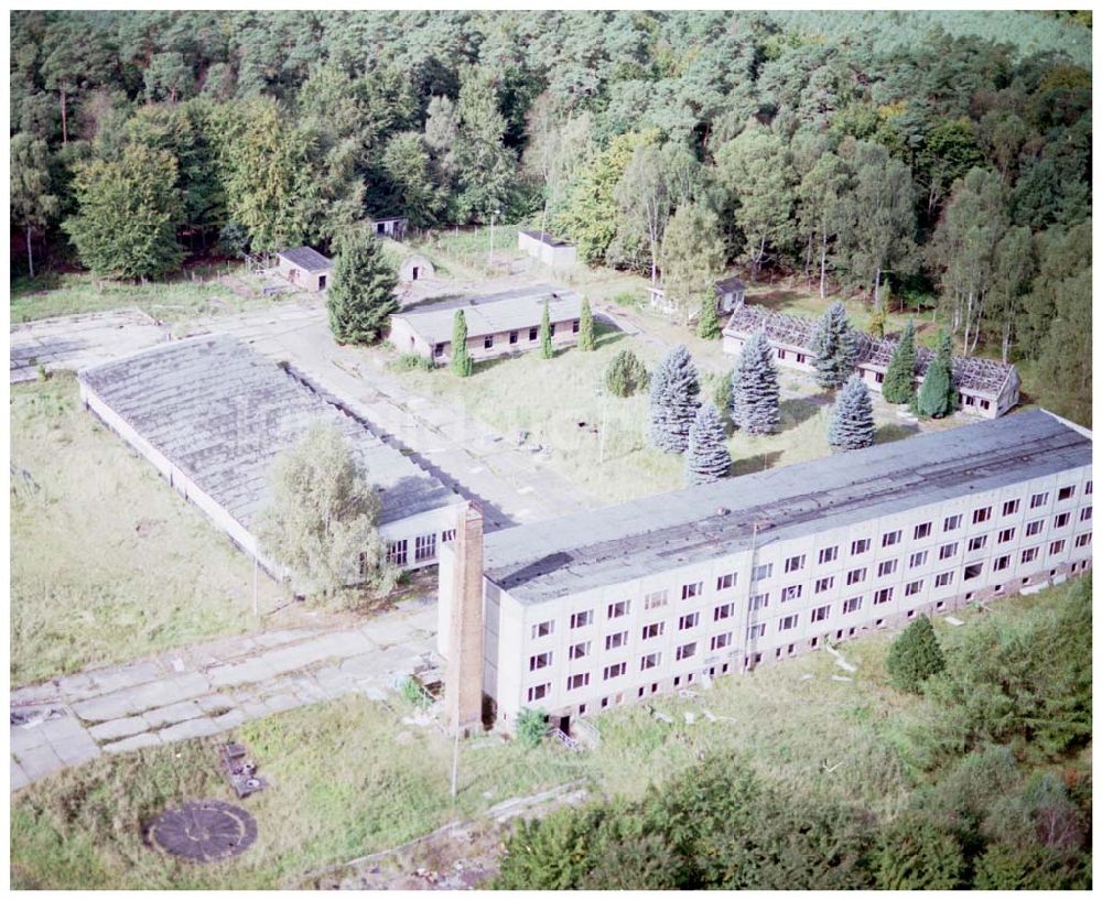 Luftbild Graal-Müritz / Mecklenburg Vorpommern - ehem. NVA - Kaserne in Graal - Müritz / Mecklenburg Vorpommern / 27.09.02