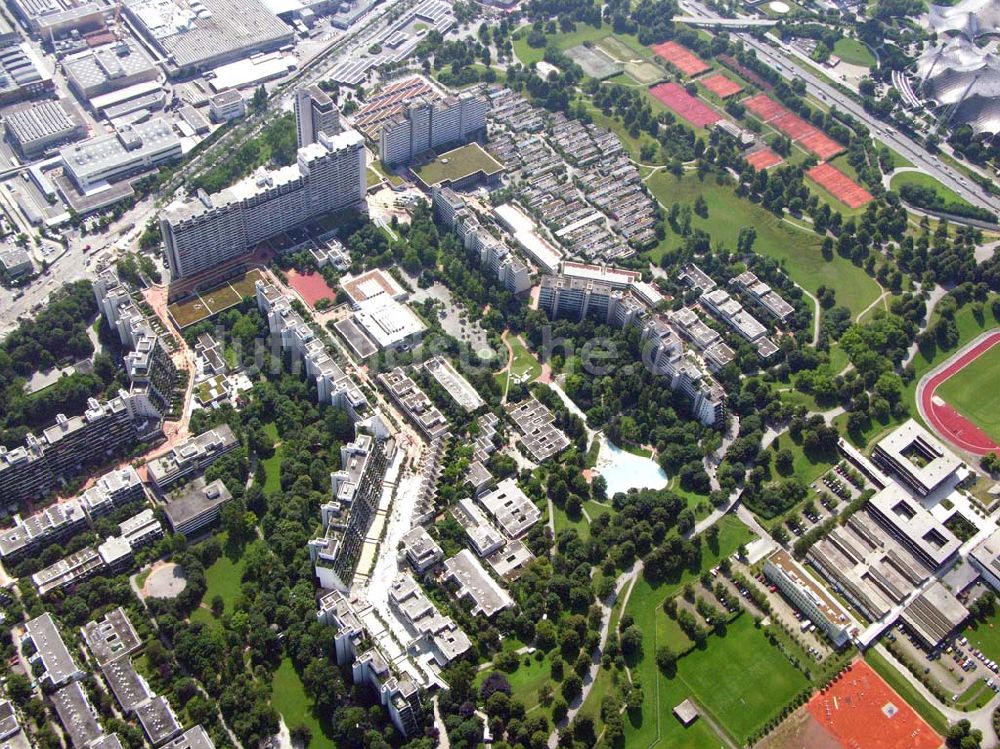 München von oben - ehem. Olympisches Dorf - München