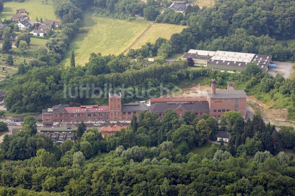 Luftaufnahme Sprockhövel - Ehemalige Kohlezeche - Zeche Alte Haase mit dem Malakowturm und dem angrenzenden Gebäude der Auroflex GmbH in Sprockhövel in Nordrhein-Westfalen