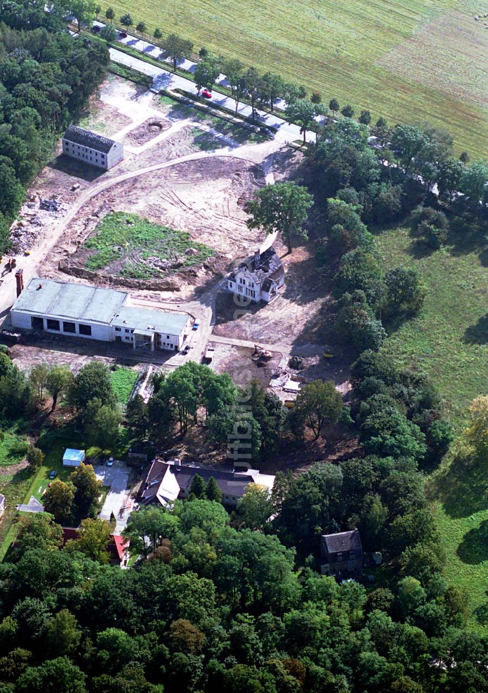 Luftaufnahme Berlin-Hoppegarten - ehemalige Stasi-Ausweichführungsstelle Hoppegarten