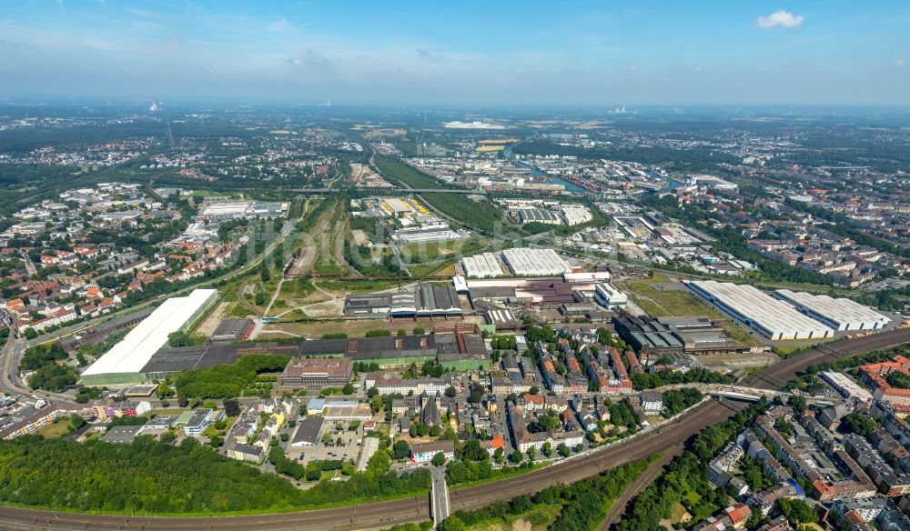 Dortmund von oben - Ehemalige Zentrale-, Verwaltungsgebäude und Produktionshallen der Hoesch-Stahl AG in Dortmund im Bundesland Nordrhein-Westfalen