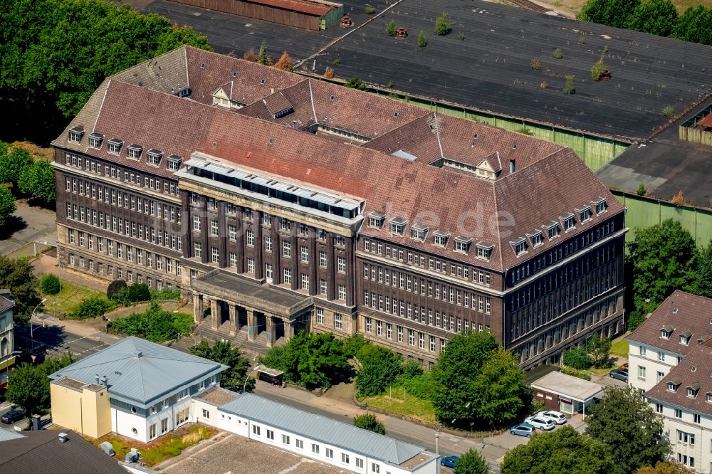 Luftaufnahme Dortmund - Ehemalige Zentrale-, Verwaltungsgebäude und Produktionshallen der Hoesch-Stahl AG in Dortmund im Bundesland Nordrhein-Westfalen