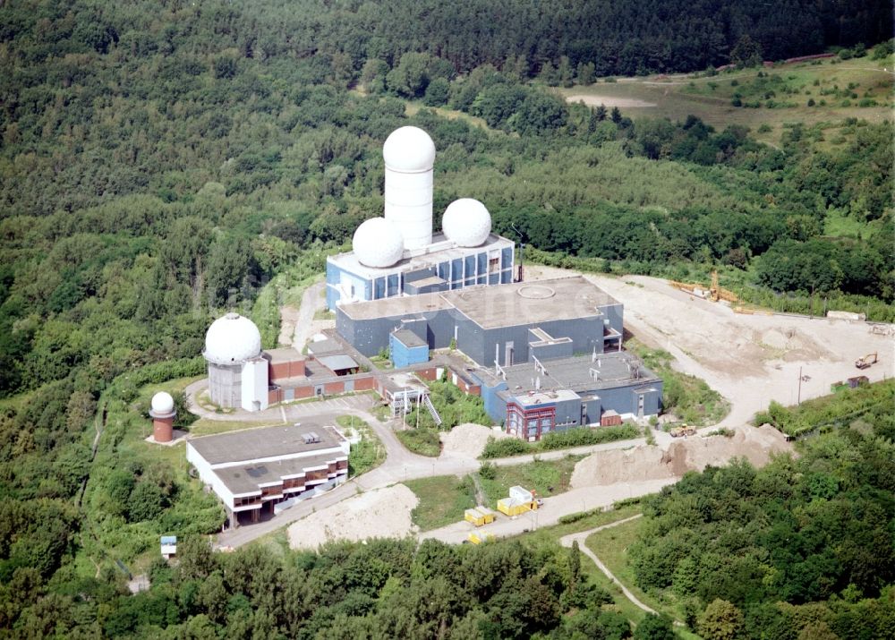 Luftaufnahme Berlin - Ehemaligen militärischen Abhör- und Radaranlage auf dem Teufelsberg in Berlin - Charlottenburg