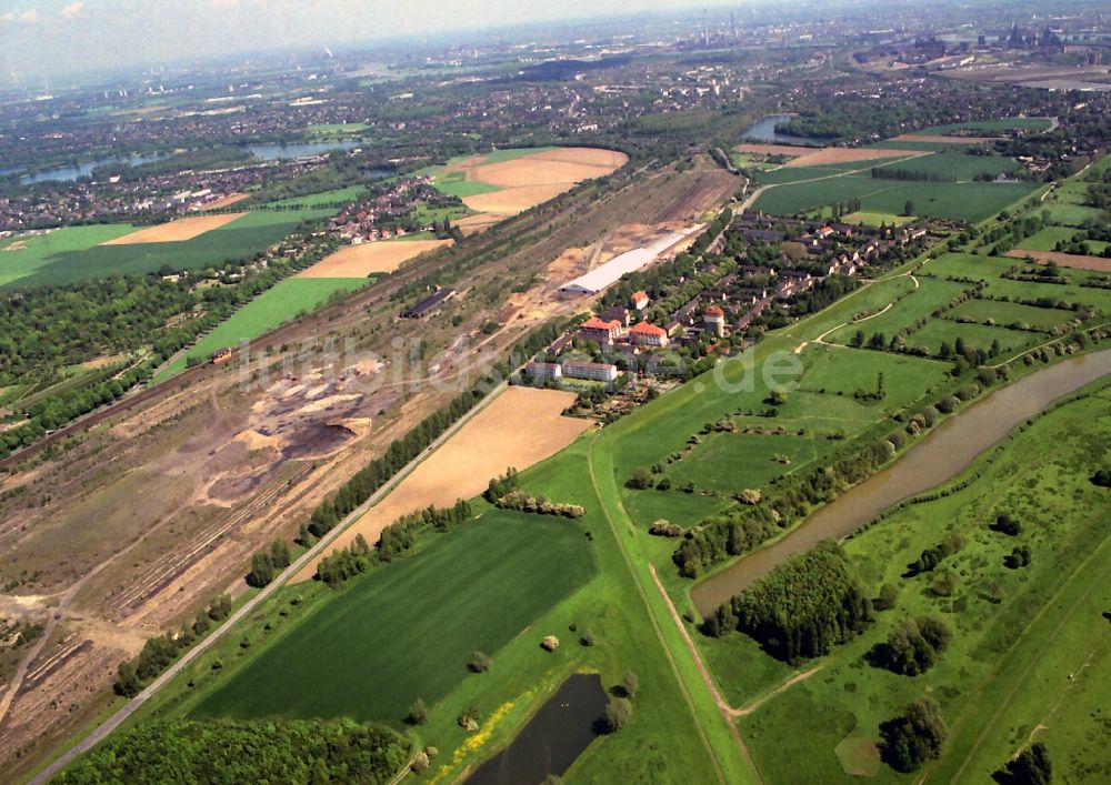 Luftbild Duisburg - Ehemaliger Bahnhof Hohenbudberg in Duisburg im Bundesland Nordrhein-Westfalen