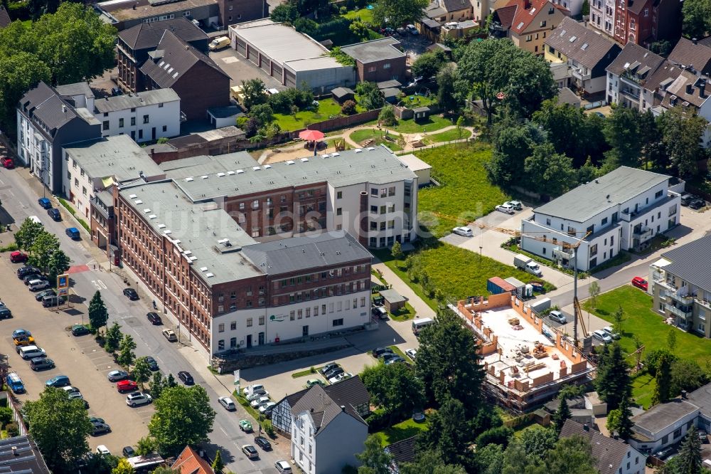 Luftbild Mülheim an der Ruhr - Ehemaliges Fabrik - Gebäude Lederfabrik an der Hansastraße in Mülheim an der Ruhr im Bundesland Nordrhein-Westfalen