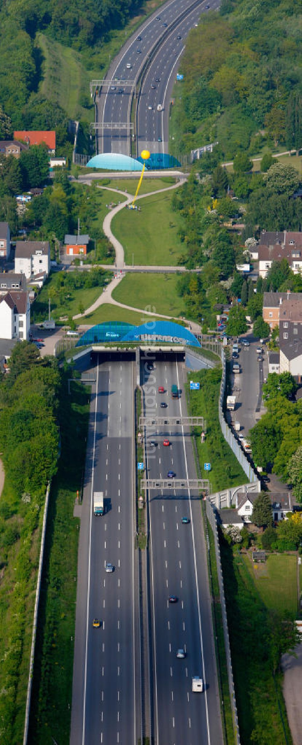 Luftbild Gelsenkirchen - Ehemaliges Gelände der Zeche Graf Bismarck am Autobahn-Deckel in Gelsenkirchen