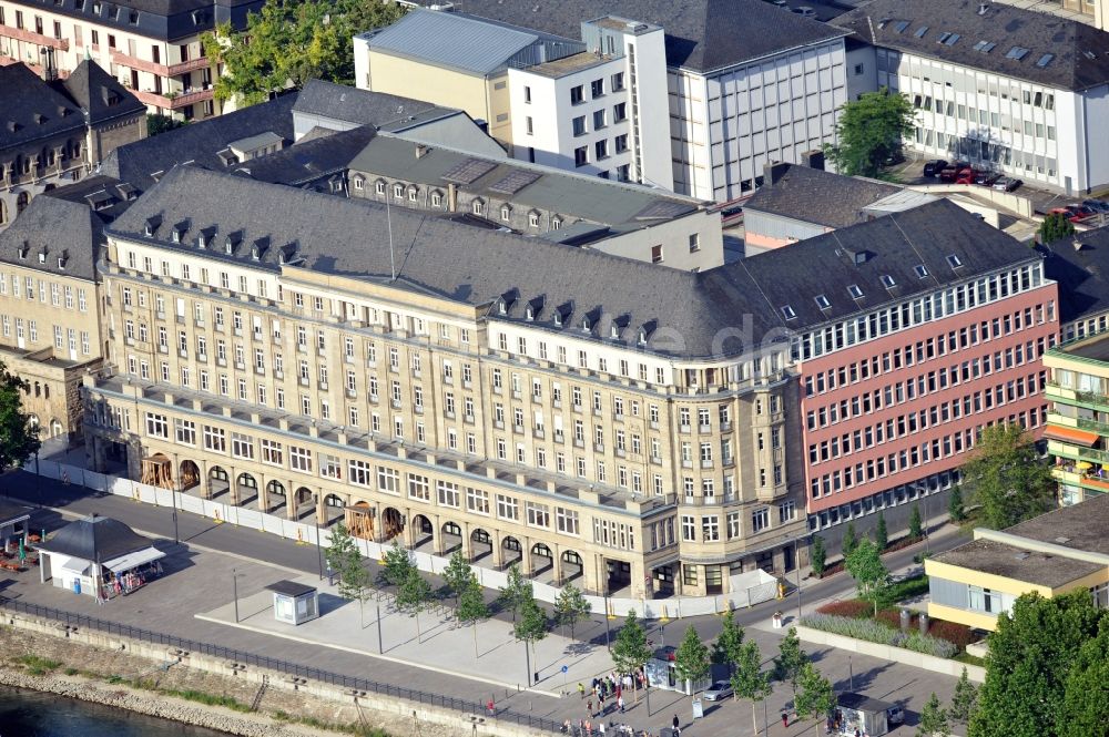 Koblenz aus der Vogelperspektive: Ehemaliges Grand-Hotel Koblenzer Hof in Koblenz im Bundesland Rheinland-Pfalz