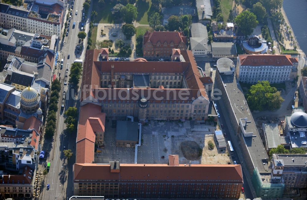 Berlin aus der Vogelperspektive: Ehemaliges Haupttelegrafenamt in der Oranienburger Straße im Berliner Ortsteil Mitte