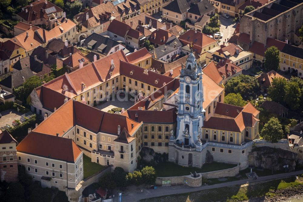 Luftbild Wachau OT Dürnstein - Ehemaliges Kloster Stift Dürnstein in Wachau in Niederösterreich in Österreich