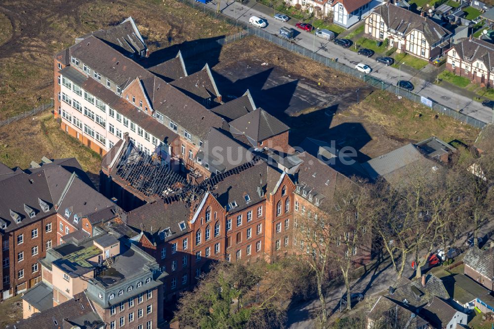 Duisburg aus der Vogelperspektive: Ehemaliges Krankenhaus St. Barbara-Hospital in Duisburg im Bundesland Nordrhein-Westfalen, Deutschland