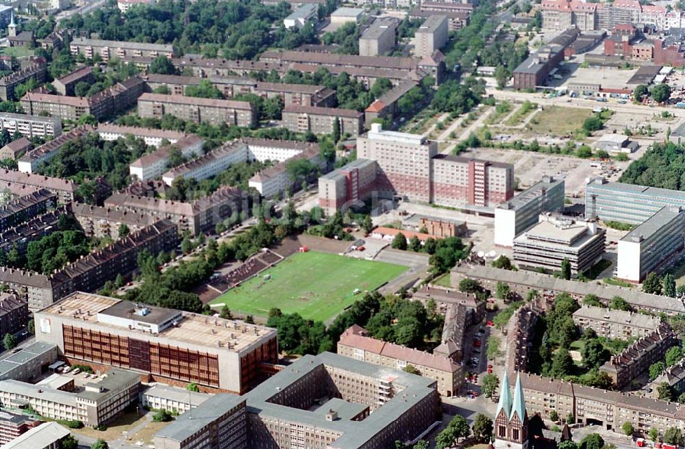 Luftaufnahme Berlin Lichtenberg - 05.08.1995 Ehemaliges Ministerium für Staatssicherheit