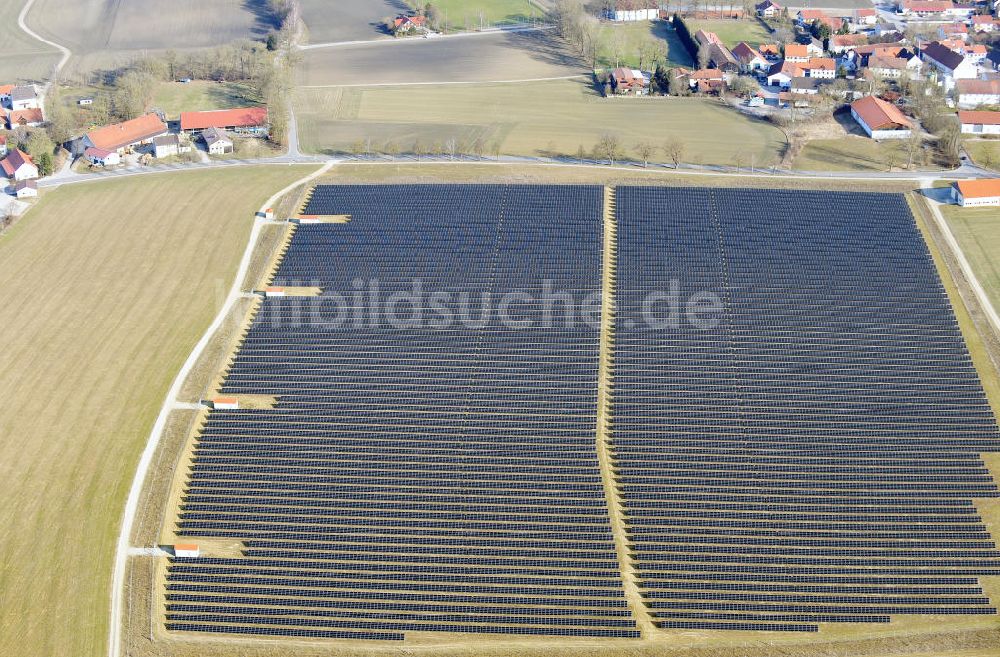 Luftbild Maisach - Ein Solarpark an der Mammendorfer Straße bei Maisach-Malching