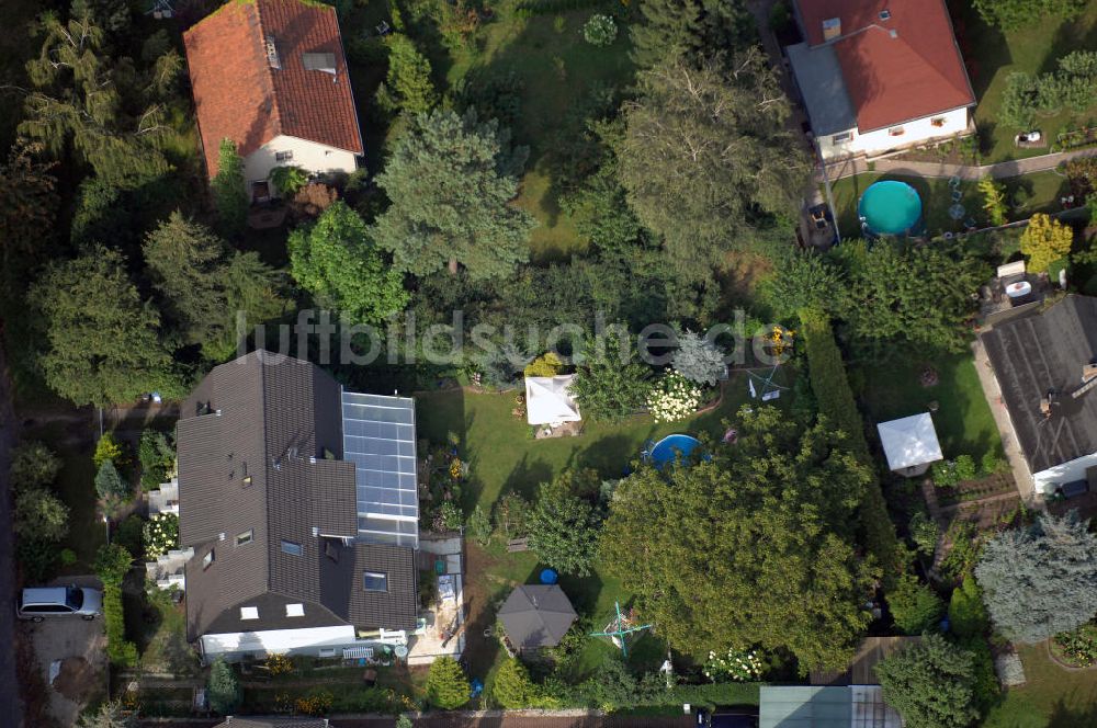 Berlin von oben - Einfamilienhaus in Marzahn-Hellersdorf