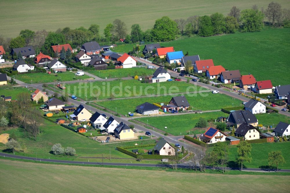 Rüdersdorf OT Alt-Rüdersdorf von oben - Einfamilienhaus- Neubau Wohngebiet amHemmoor-Ring in Alt-Rüdersdorf, einem Ortsteil von Rüdersdorf im Bundesland Brandenburg