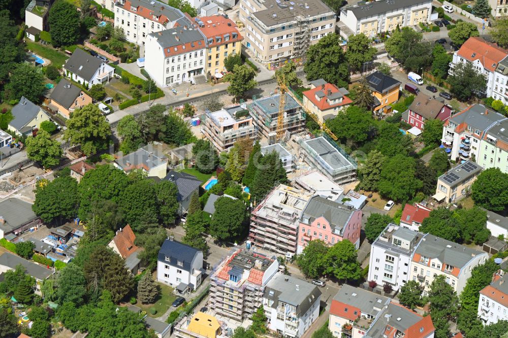 Luftaufnahme Berlin - Einfamilienhaus- Neubau im Wohngebiet der Einfamilienhaus- Siedlung Germanenstraße in Berlin, Deutschland