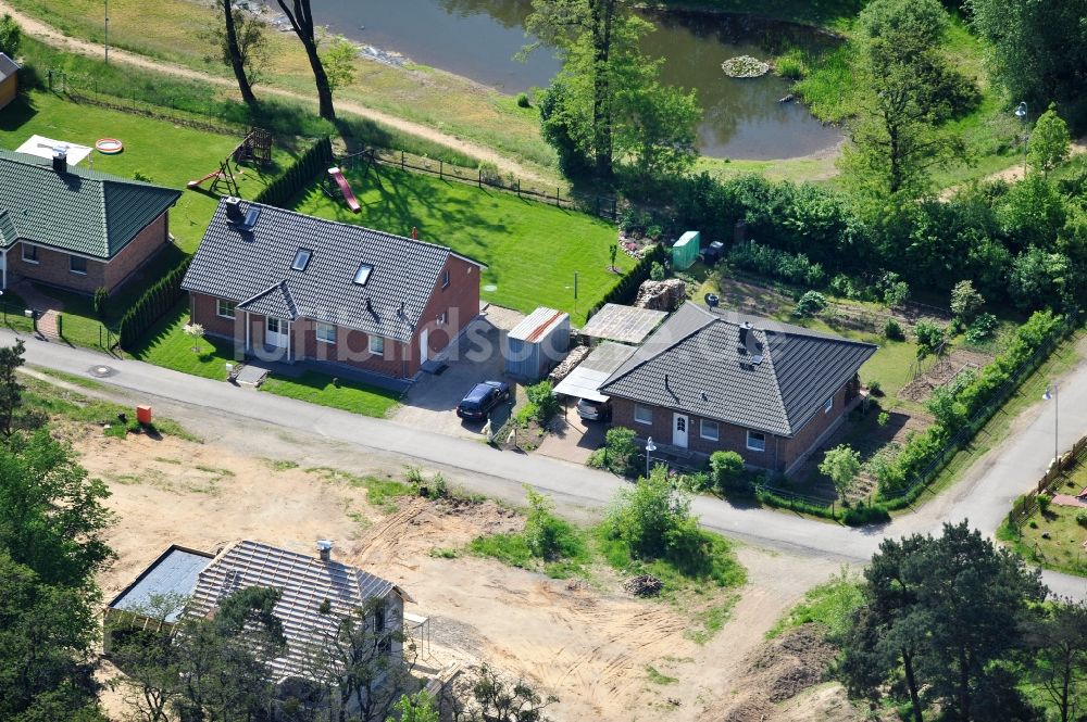 Luftaufnahme Werneuchen - Einfamilienhaus - Wohngebiet am Rosenring in 16356 Werneuchen