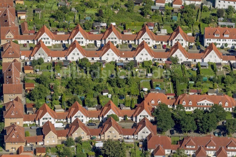 Luftbild Ahlen - Einfamilienhaus Wohnsiedlung am Glückaufplatz in Ahlen im Bundesland Nordrhein-Westfalen im Bundesland Nordrhein-Westfalen NRW