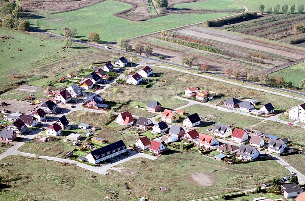 Luftbild Eberswalde-Lichterfelde / Brandenburg - Einfamilienhausneubausiedlung an der Messingwerkstraße im Stadtteil Lichterfelde von Eberswalde in Brandenburg.