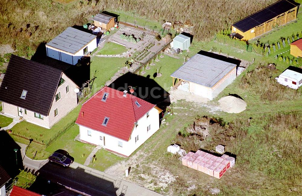 Eberswalde-Lichterfelde / Brandenburg von oben - Einfamilienhausneubausiedlung im Stadtteil Lichterfelde von Eberswalde in Brandenburg